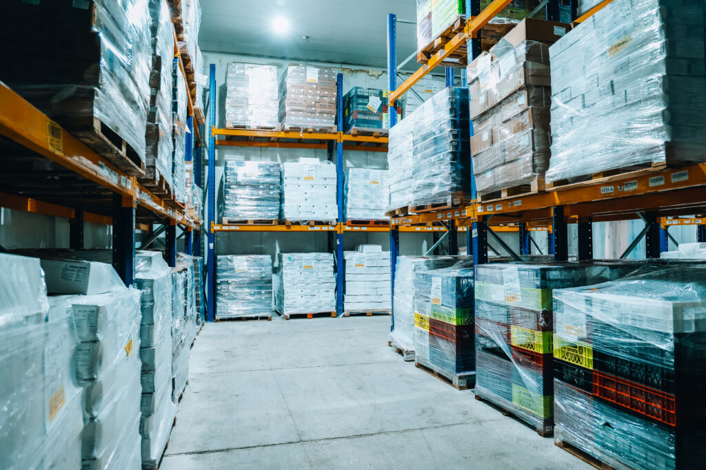 pallets en almacenamiento sucursal santiago